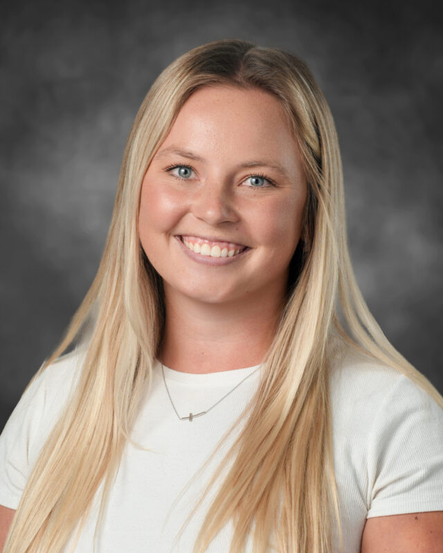 Baylee Lundgren